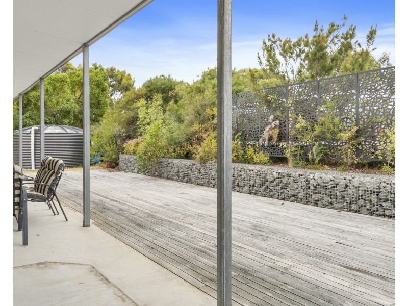 21 Skeggs Avenue, White Beach TAS 7184