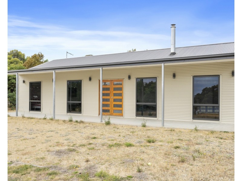 21 Skeggs Avenue, White Beach TAS 7184