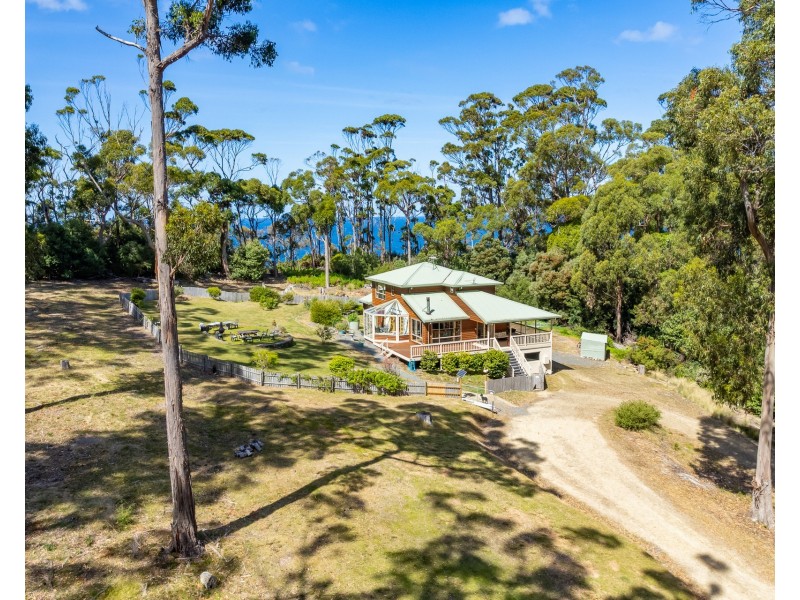 13 Osprey Road, Eaglehawk Neck TAS 7179