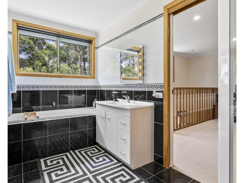 13 Osprey Road, Eaglehawk Neck TAS 7179