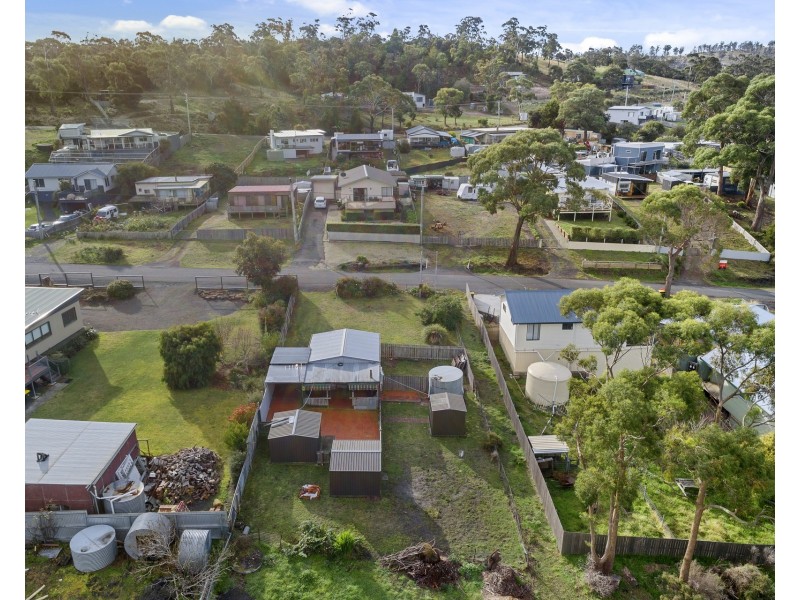 14 Broom Street, Primrose Sands TAS 7173