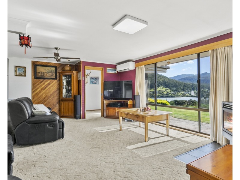 12 Albert Street, Eaglehawk Neck TAS 7179