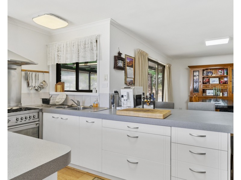 12 Albert Street, Eaglehawk Neck TAS 7179