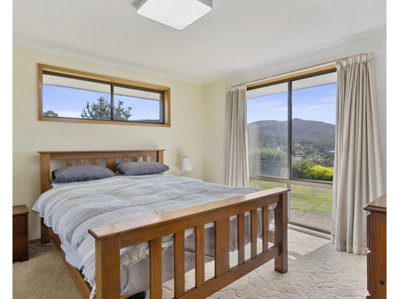 12 Albert Street, Eaglehawk Neck TAS 7179