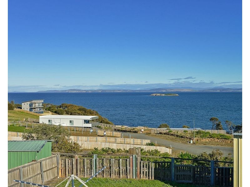 83 Grevillea Street, Primrose Sands TAS 7173