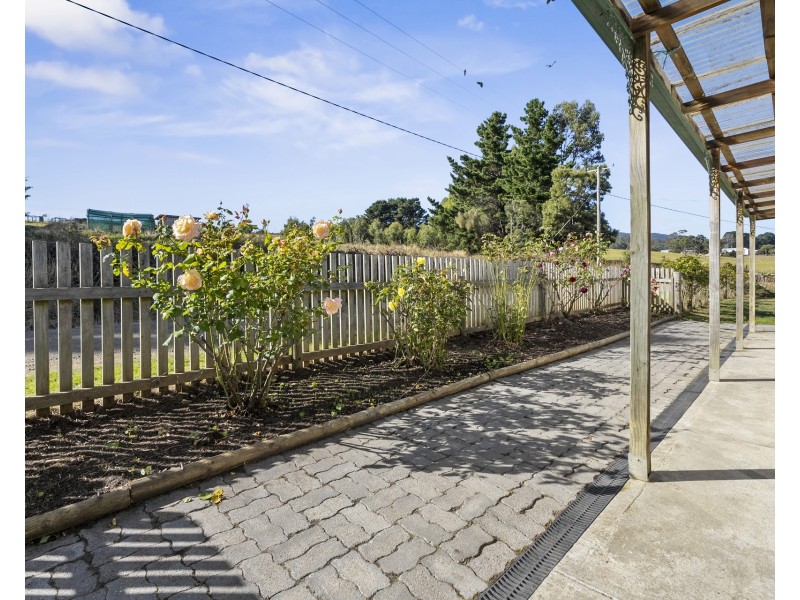 16 Jones Road, Premaydena TAS 7185