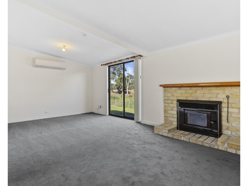 16 Jones Road, Premaydena TAS 7185
