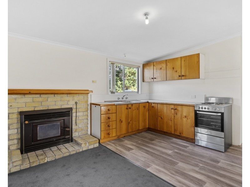 16 Jones Road, Premaydena TAS 7185