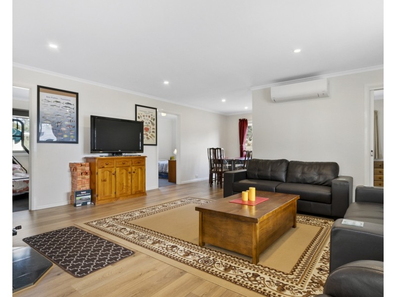 6 Sloping Main Drive, Sloping Main TAS 7186