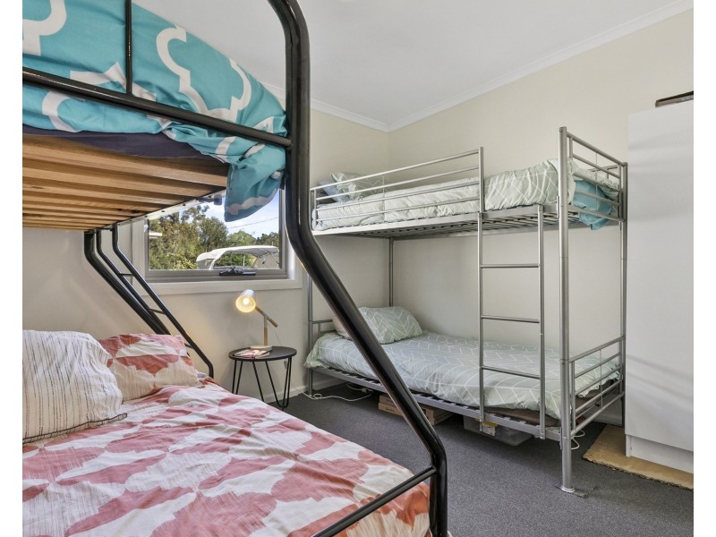 6 Sloping Main Drive, Sloping Main TAS 7186