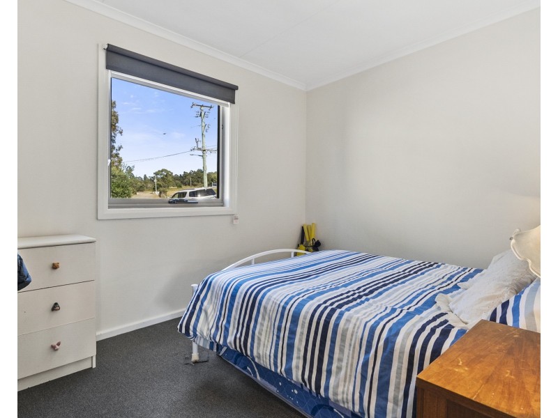 6 Sloping Main Drive, Sloping Main TAS 7186