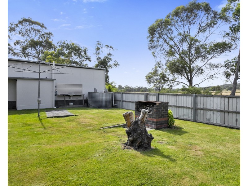 6 Sloping Main Drive, Sloping Main TAS 7186