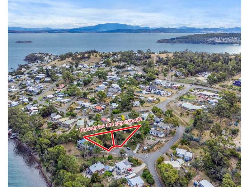 7 and 9 Susans Bay Road, Primrose Sands TAS 7173