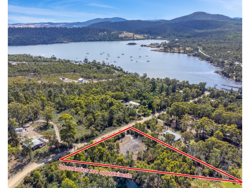 23 Hawker Street, Murdunna TAS 7178