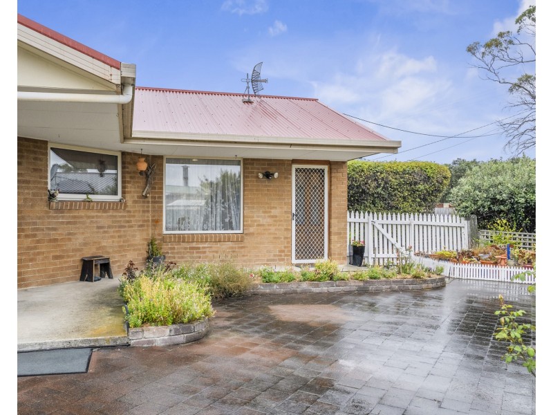 8 Signal Hill Road, Dodges Ferry TAS 7173