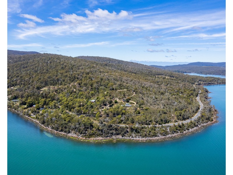5531 Arthur Highway, Eaglehawk Neck TAS 7179