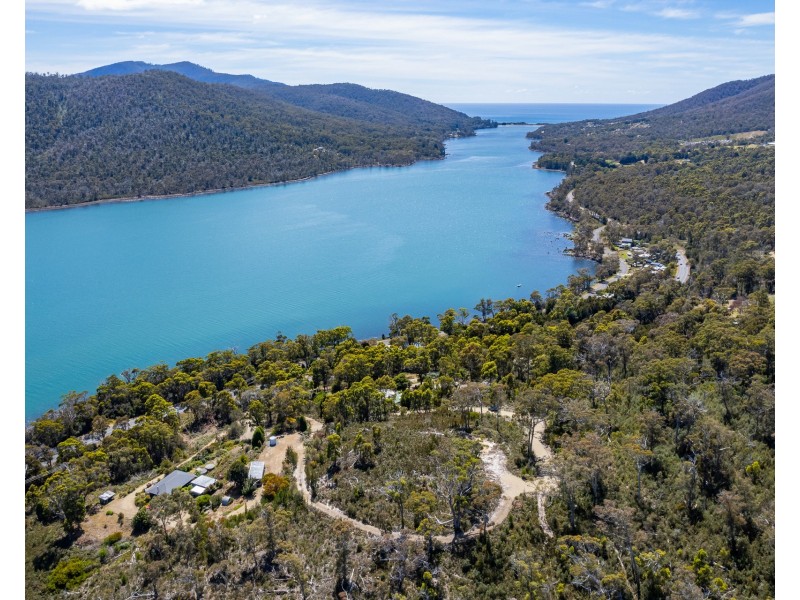 5531 Arthur Highway, Eaglehawk Neck TAS 7179
