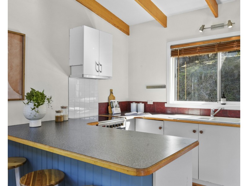 26 Ulvergerne Street, Dodges Ferry TAS 7173