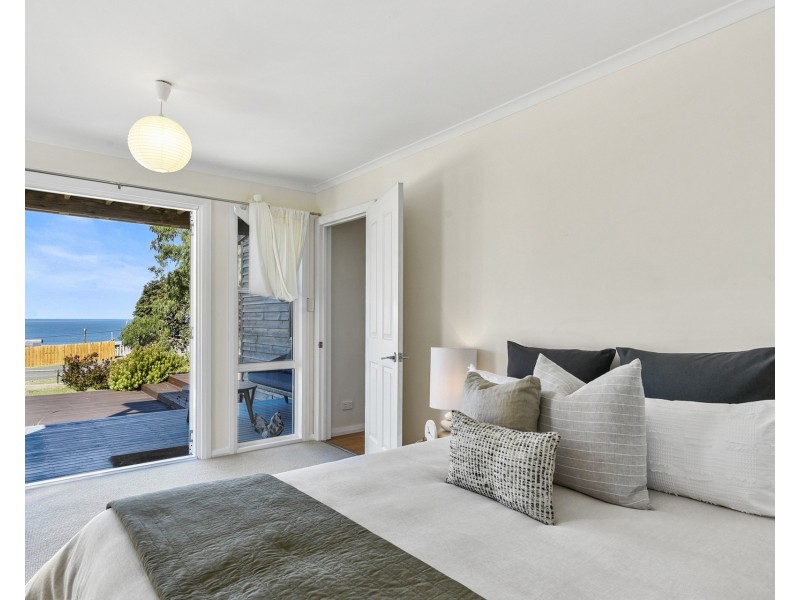 26 Ulvergerne Street, Dodges Ferry TAS 7173