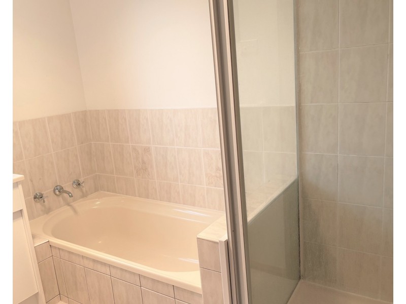 1/50 Charles Street, Orford TAS 7190