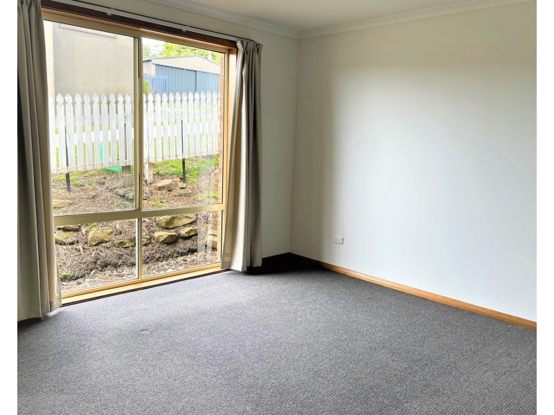 1/50 Charles Street, Orford TAS 7190