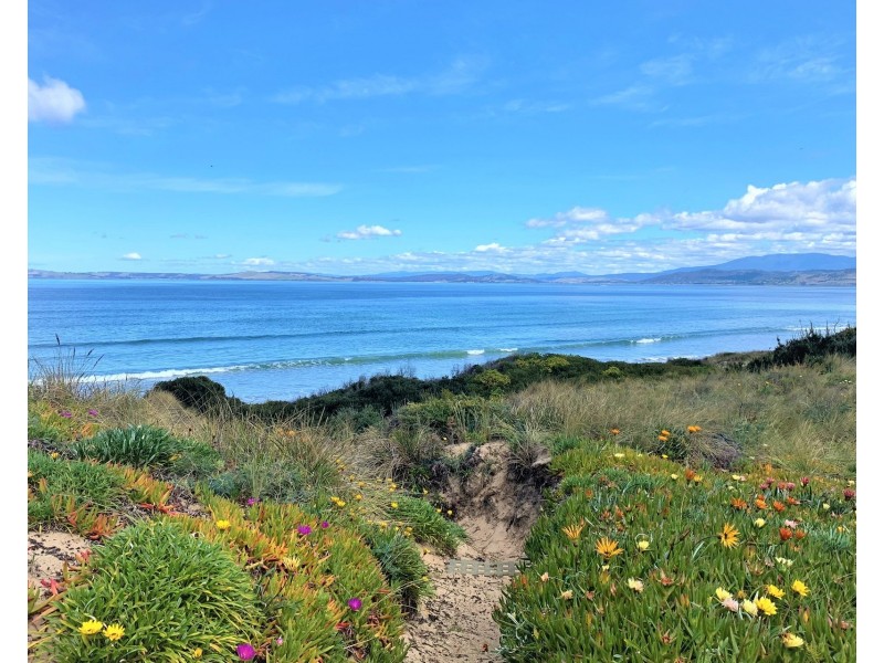 223 Carlton Beach Road, Carlton TAS 7173