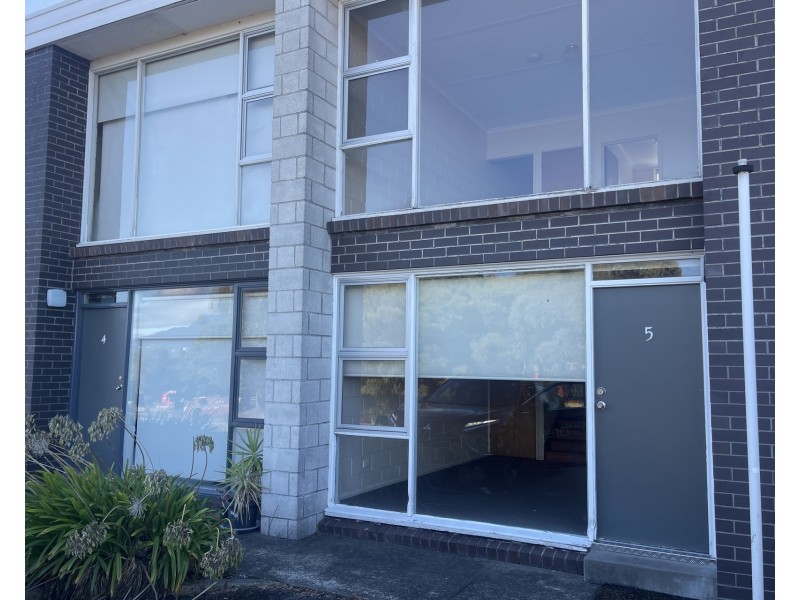 5/1 Clifford Court, Howrah TAS 7018