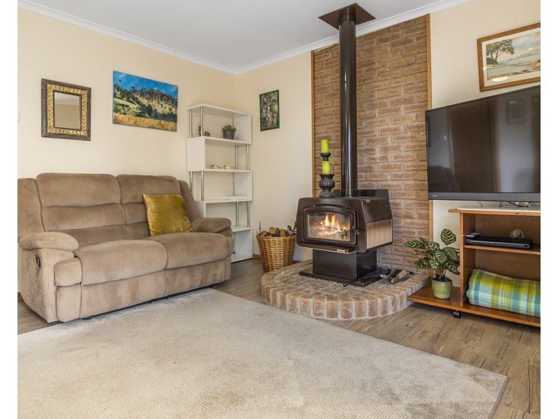 35 Booth Street, Dunalley TAS 7177