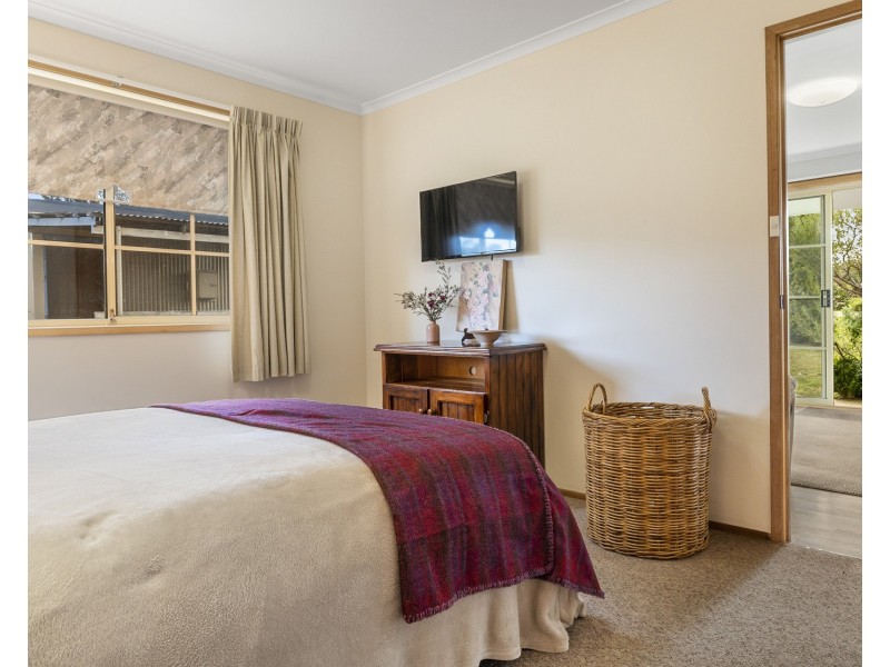 35 Booth Street, Dunalley TAS 7177