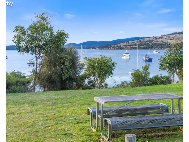 15 Imlay Street, Dunalley TAS 7177