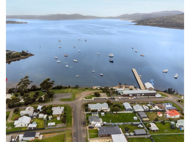 15 Imlay Street, Dunalley TAS 7177
