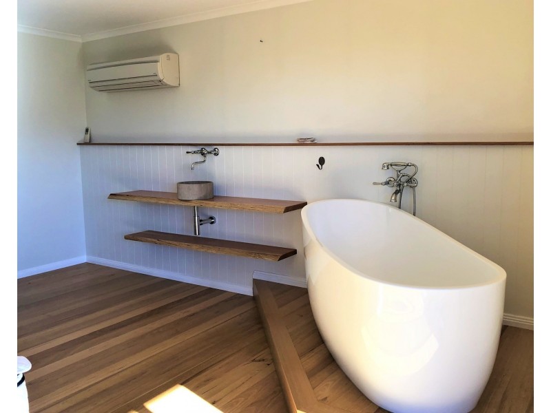 42 Ferntree Road, Eaglehawk Neck TAS 7179