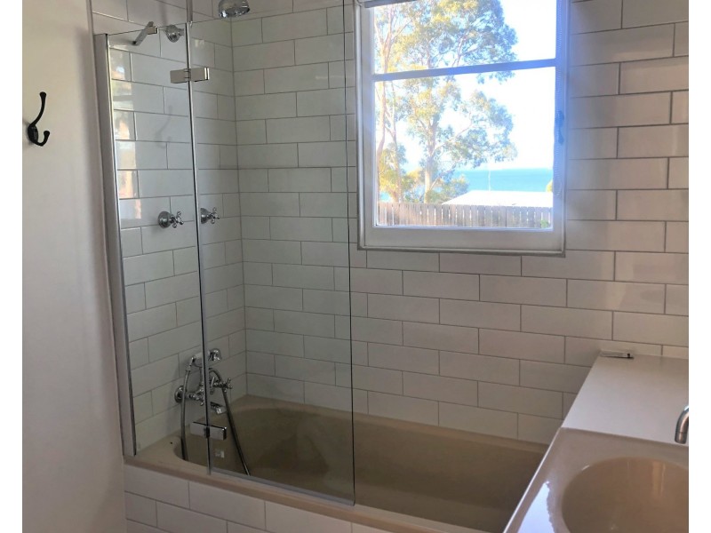 1 Susans Bay Road, Primrose Sands TAS 7173