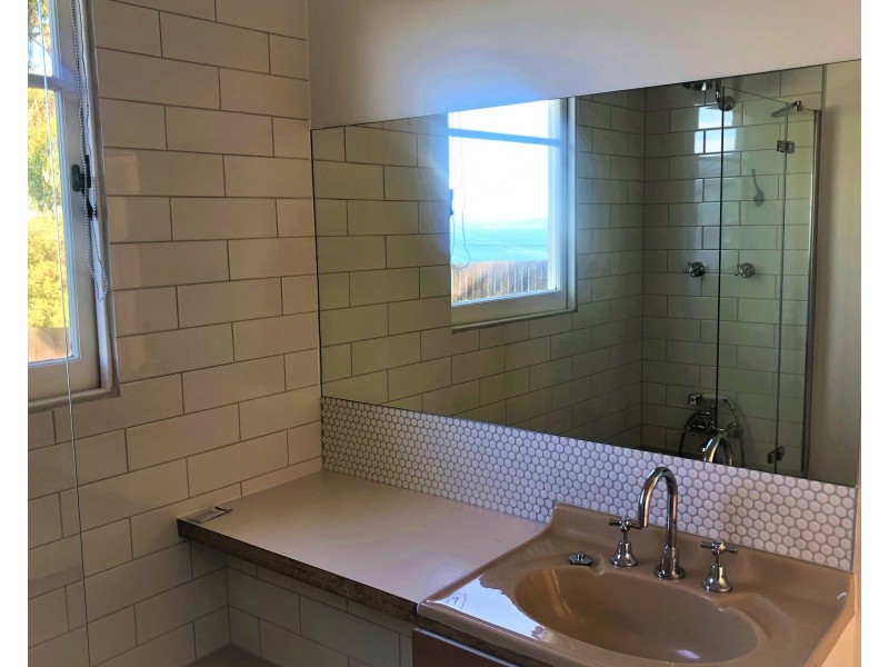 1 Susans Bay Road, Primrose Sands TAS 7173