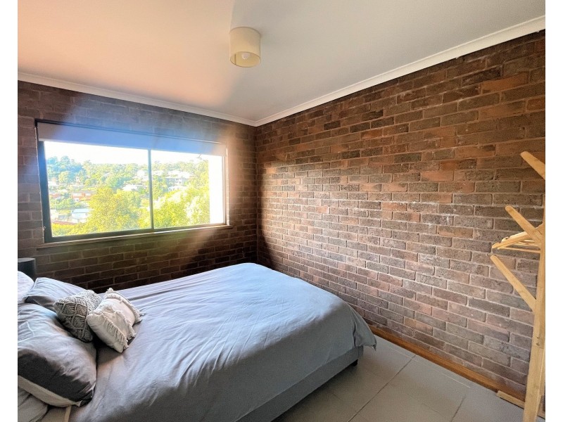 1/40 St Helens Street, Lindisfarne TAS 7015