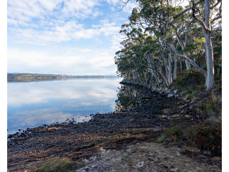 113 Sympathy Point Road, Taranna TAS 7180