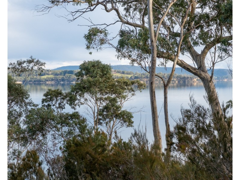 113 Sympathy Point Road, Taranna TAS 7180