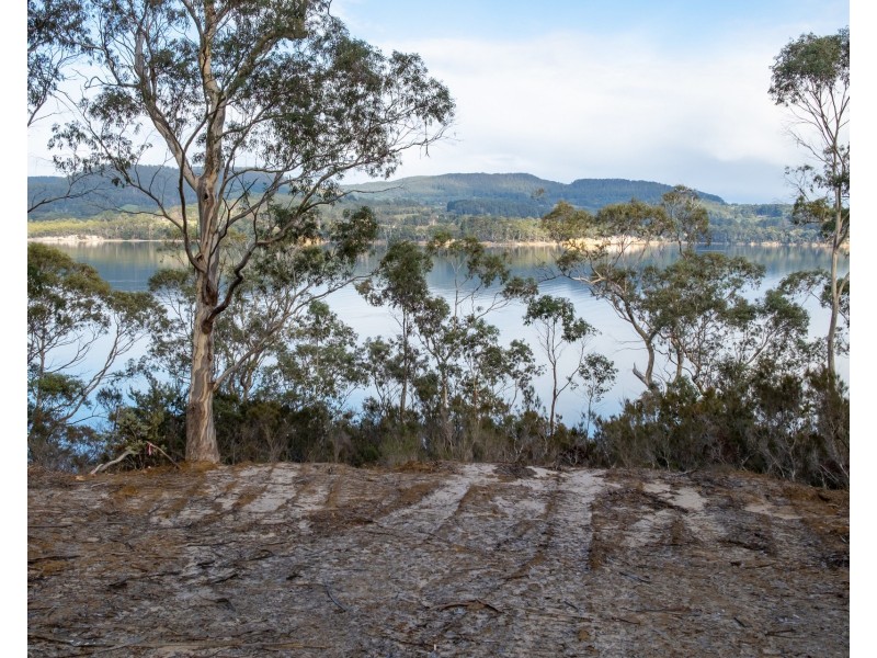 113 Sympathy Point Road, Taranna TAS 7180