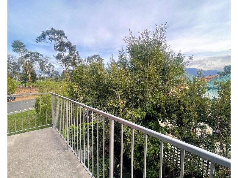 3/20 Lincoln Street, Lindisfarne TAS 7015