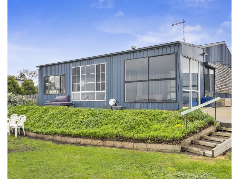 9 Linden Road, Primrose Sands TAS 7173