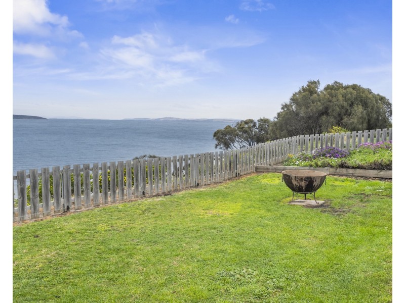 9 Linden Road, Primrose Sands TAS 7173