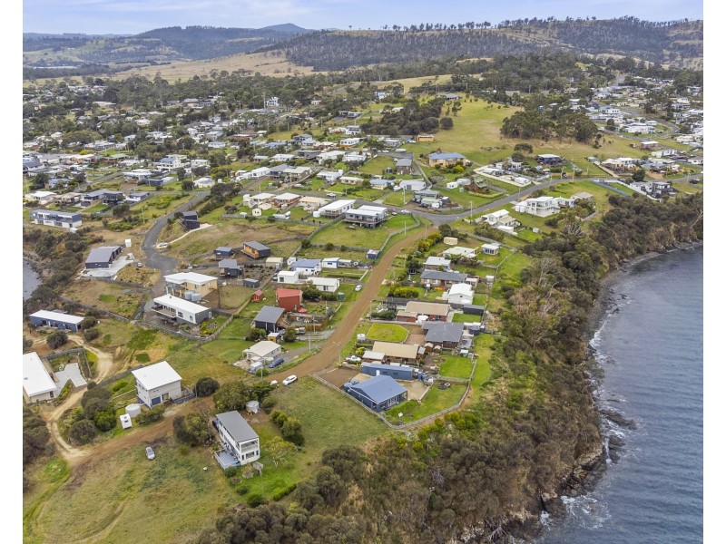 9 Linden Road, Primrose Sands TAS 7173