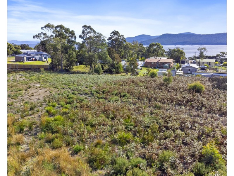 15 Anbria Drive, White Beach TAS 7184