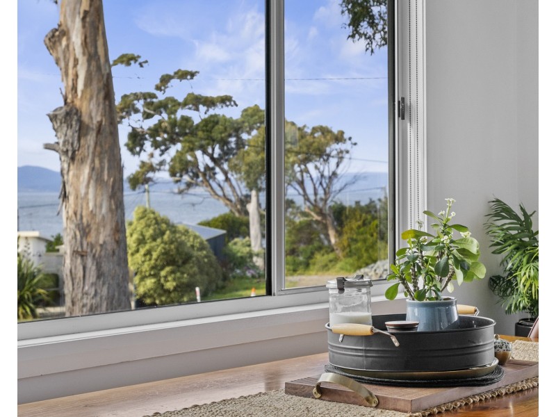 86 Linden Road, Primrose Sands TAS 7173