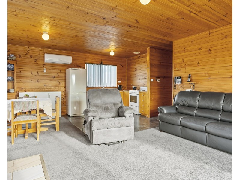 19 Fox Avenue, White Beach TAS 7184