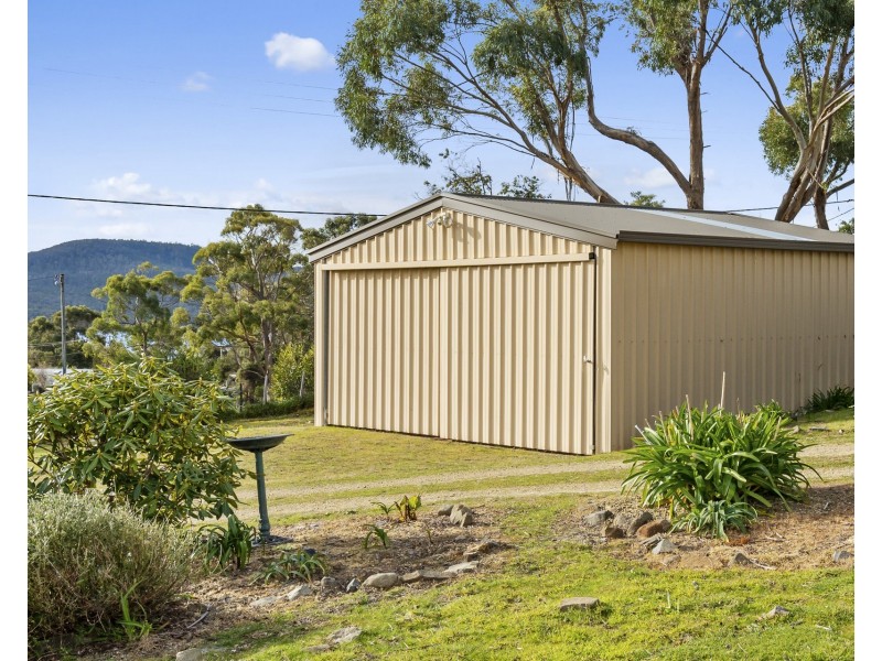 19 Fox Avenue, White Beach TAS 7184