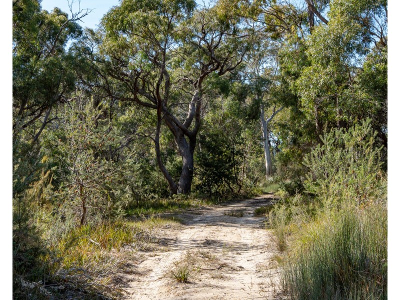 5219 Arthur Highway, Eaglehawk Neck TAS 7179