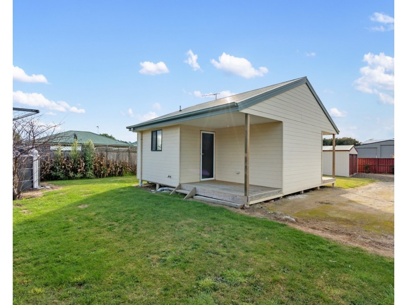 8A Nicholas Avenue, Dodges Ferry TAS 7173