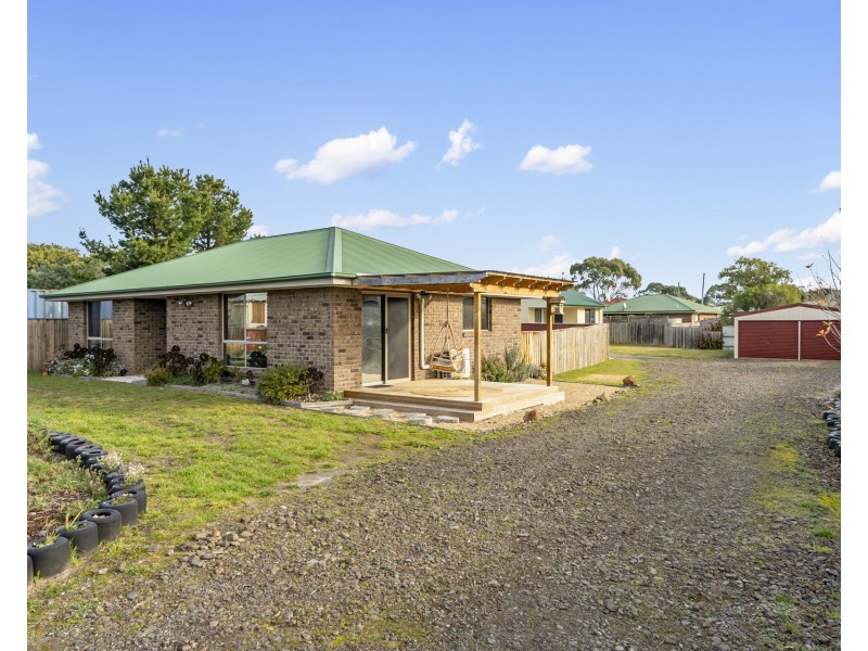 8 Nicholas Avenue, Dodges Ferry TAS 7173