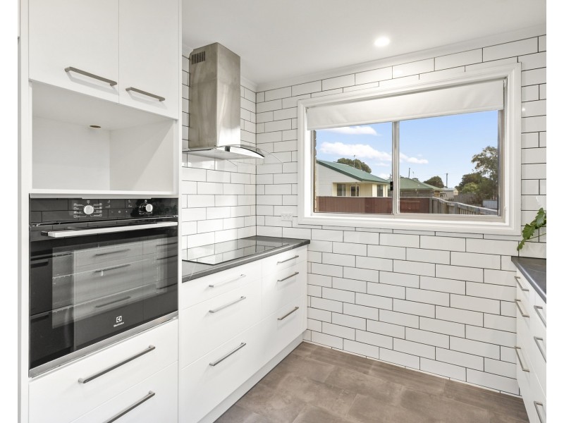 8 Nicholas Avenue, Dodges Ferry TAS 7173